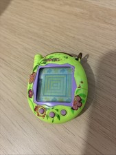 Tamagotchi Connection V3 Vintage 2004 Green Tropical Flowers Tested Working