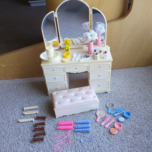 Vintage sindy vanity dressing - vanity,