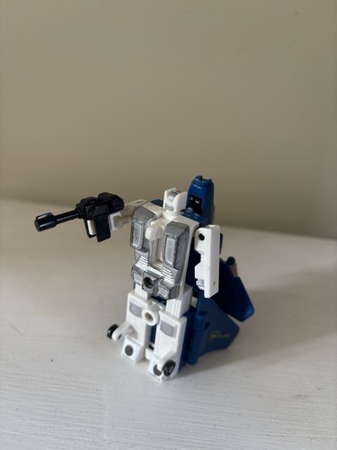 Transformers air raid - transformers,