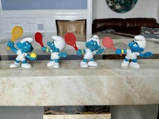 4 Schleich Tennis Smurfs variations 20049, Server Smurf 20093 with racquets 1979
