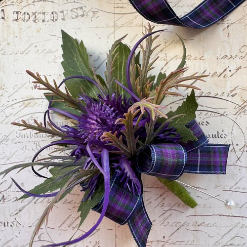 Scottish thistle wedding - thistle,