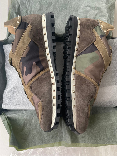 New rare authentic valentino - new,