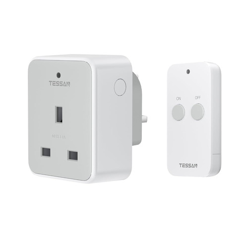 Remote control plug socket - socket, uk
