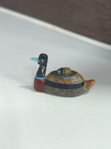 Zuni carved duck fetish with - zuni,