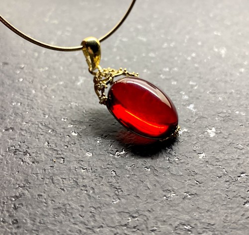 Amber pendant drop natural - pendant,