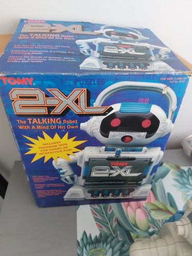 Tomy talking robot - talking,