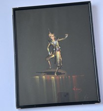 Vintage Thai Dancer Painting – Signed V. Chai – Framed Artwork Size 15”