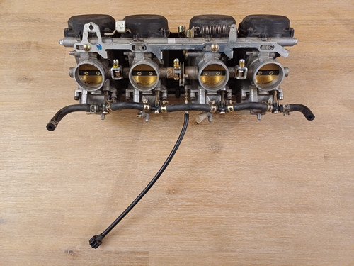 Kawasaki zzr600 carbs - zzr600,