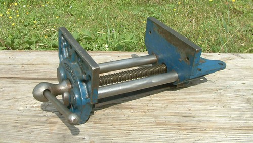 Record carpenters bench - no,