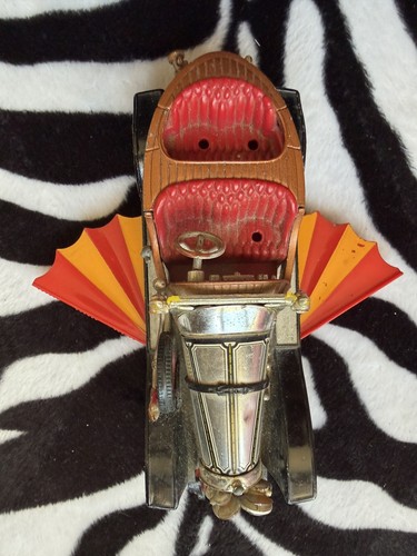 Vintage corgi 266 chitty - corgi,