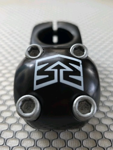 Mongoose bmx stem 8 front - stem, 1/8
