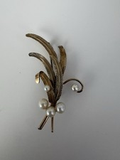 Signed Krementz Vintage Faux