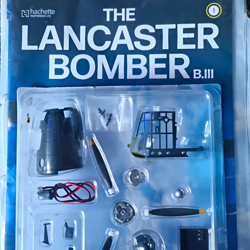 Hachette lancaster bomber - hachette,