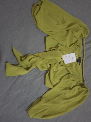 Chartreuse puff sleeve - puff,