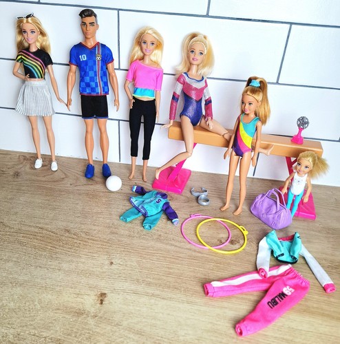 Barbie dolls bundle - barbie,