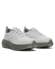  Sports shoes running shoes