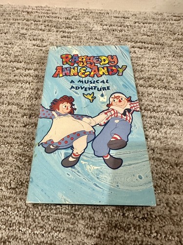 Raggedy ann andy - raggedy, a