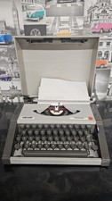 Typewriter: Olivetti Tropical