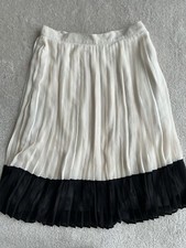 Forever21 black white cream pleaded skirt S