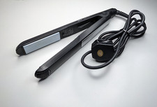 Braun Satin Hair 3 Straightener Type 3546 170W Black Styler Ionic Pre Owned