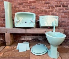 Royal Doulton 1970s Aqua Suite- Basin, Matching Toilet, NEW seat & wall tiles
