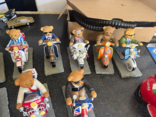 Teddy bear figurine - teddy, lot