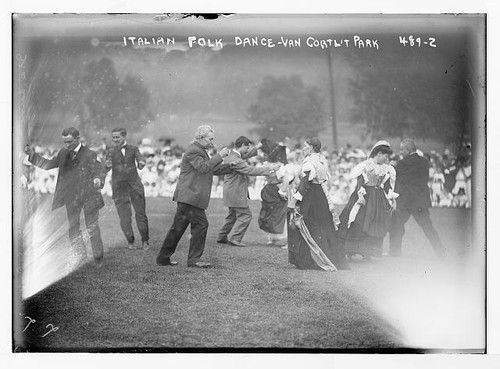 Italian folk dance van - dance, at