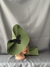 Stunning green Fascinator with