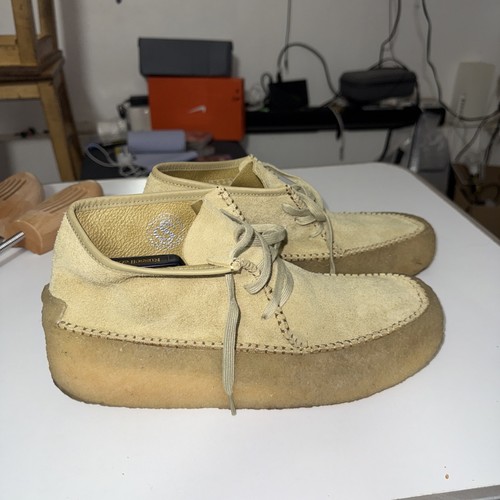 Clarks boots size uk11 - clarks,