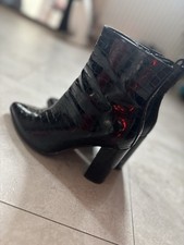 Women’s Block Heeled Faux
