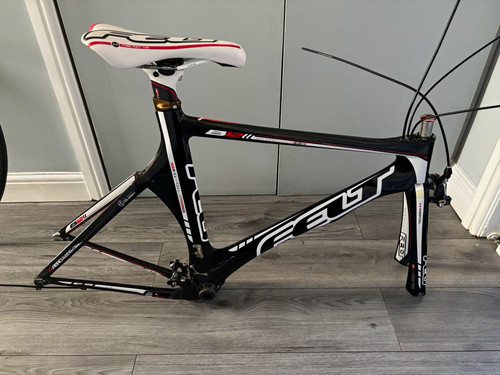 Felt b12 carbon time - carbon,