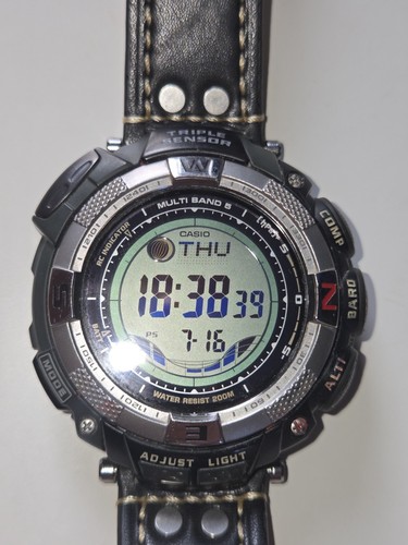 Casio pro trek solar - , radio