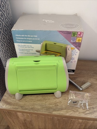Provo craft cuttlebug portable - provo,