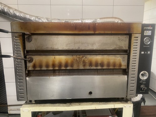 Commercial gas pizza - pizza, oven