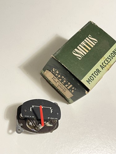 Vintage smiths black faced - smiths,