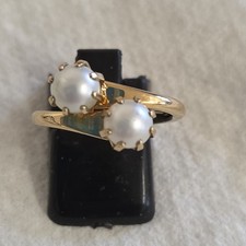 Vintage Sarah Coventry "Pearl Duet" Gold Plated Faux Pearl Twist Ring Size K 1/2