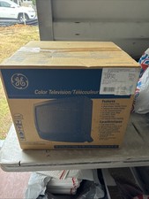 Vintage GE (General Electric) 13" Colored TV Model 13GP341 1996 NEW Never Opened