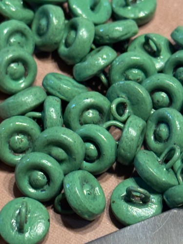 Victorian shoe buttons - 10,