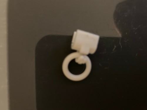 White clip ring - clip, roman