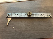  ILS Horizontal Roller Shutter Centre Lock