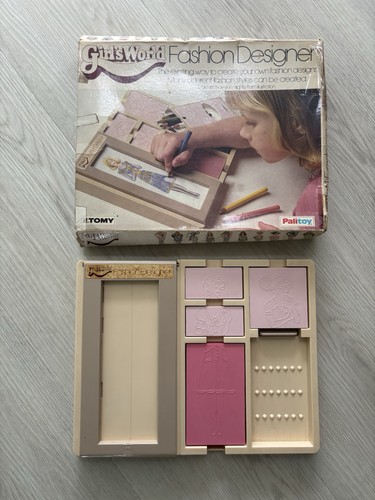 Boxed palitoy girls world - palitoy,