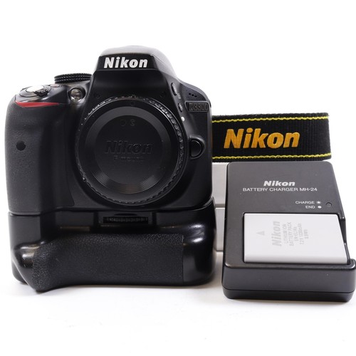 Nikon d3300 2mp digital slr - nikon,