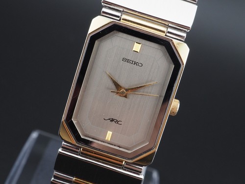 Vintage 1985 seiko arc - seiko,