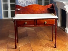 Dolls house miniature 1:12