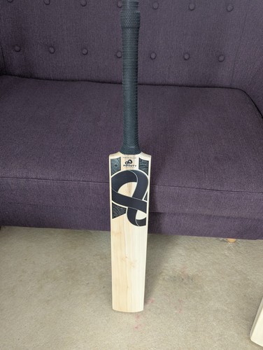 Infinity black cricket bat - cricket,