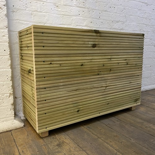Large tall decking patio - tall,