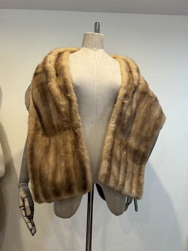Vintage 1950 blonde honey - 1950’s,