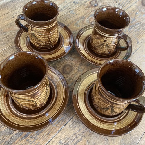 Set skegness pottery - of,