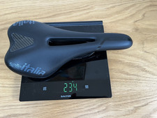 Selle Italia SLR Flow Saddle Manganese Rails 130mm wide