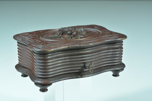 Antique small carved wood - antique,